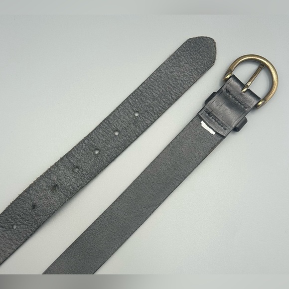 Madewell Belt Women’s XS Black Brass Buckle 26-32” Genuine Italian Leather - Picture 3 of 12